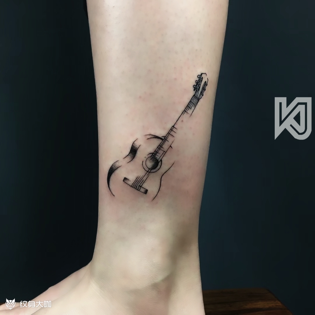 吉他92_纹身图案手稿图片_空间61art 创始人 森的纹身作品集
