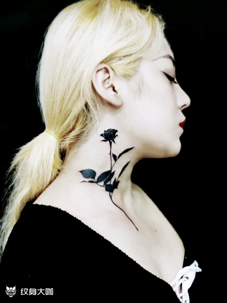 脖子黑玫瑰_纹身图案手稿图片_杰～～～的纹身作品集