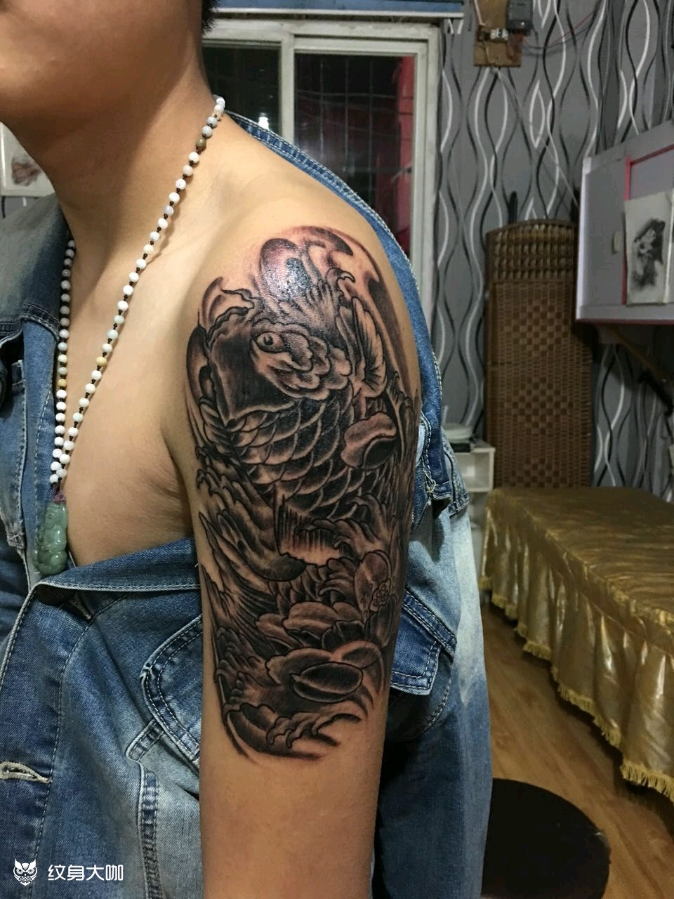 招财鲤鱼_纹身图案手稿图片_蒋焕吉的纹身作品集