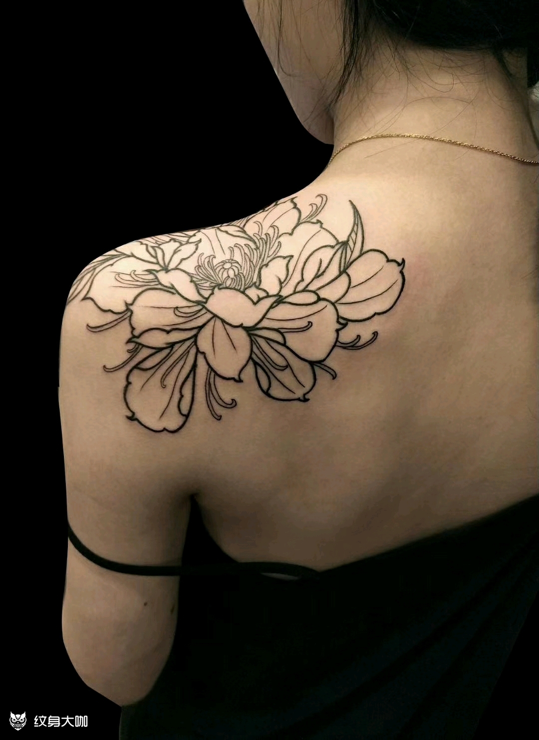 肩部牡丹_纹身图案手稿图片_李刚的纹身作品集