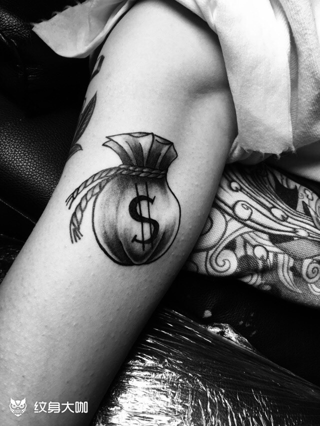 钱袋9090_纹身图案手稿图片_紫龙的纹身作品集