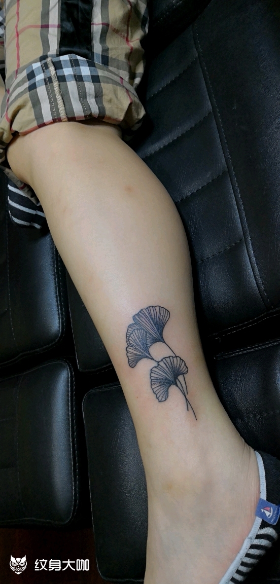 银杏叶_纹身图案手稿图片_一品莲花文身艺术的纹身作品集