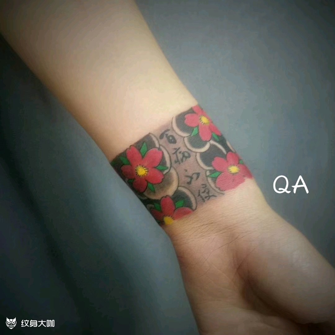 【臂环】_纹身图案手稿图片_雕千彩的纹身作品集