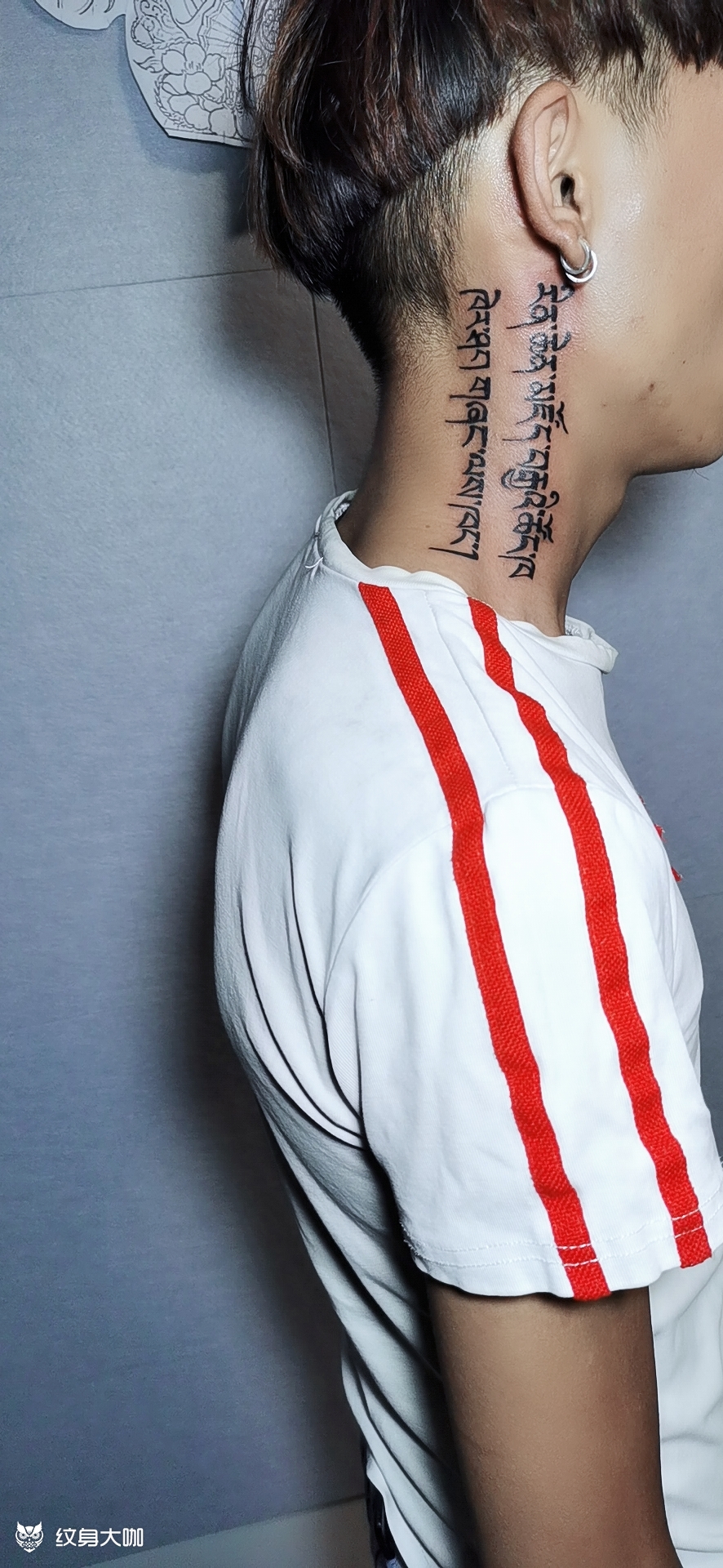 脖子 藏文 生死有命富贵在天_纹身图案手稿图片_金艺神刺的纹身作品集