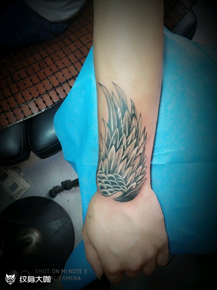 小翅膀_纹身图案手稿图片_糖风的纹身作品集