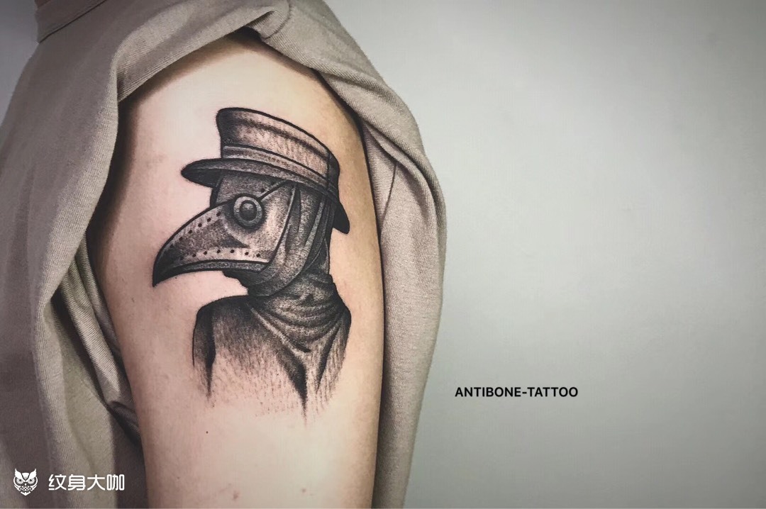 鸟嘴医生#_纹身图案手稿图片_lee的纹身作品集