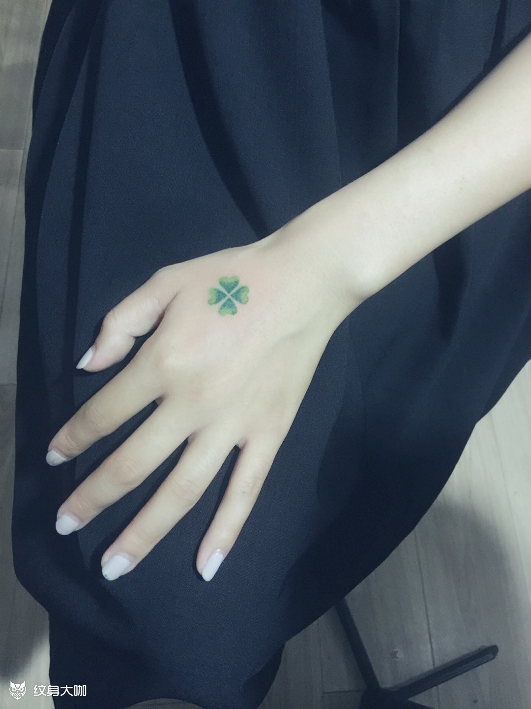 四叶草_纹身图案手稿图片_李慧的纹身作品集