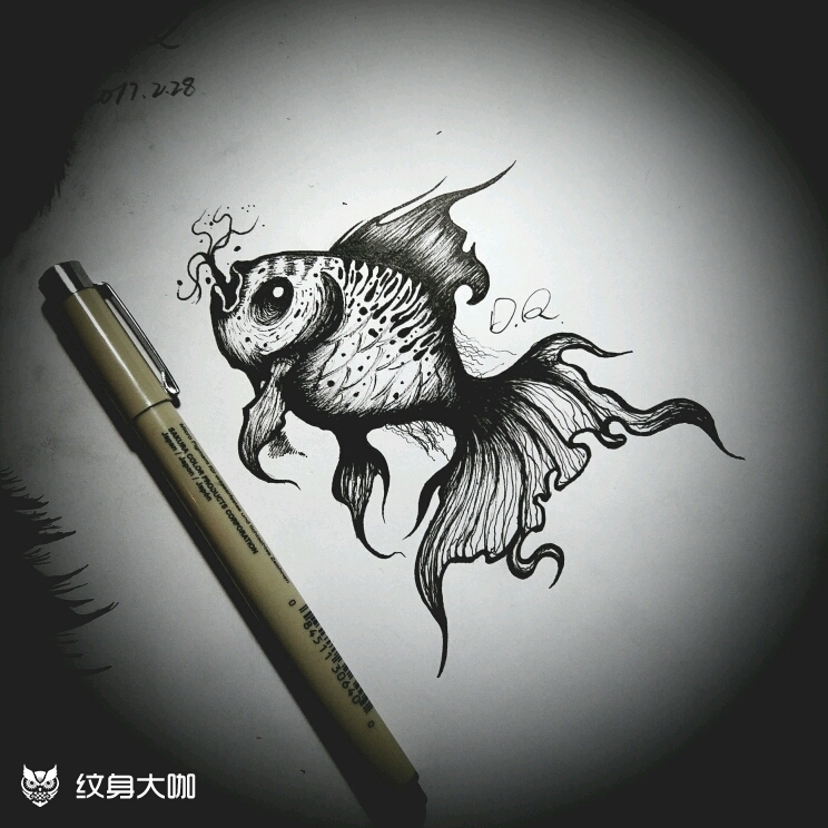 小金鱼_纹身图案手稿图片_drroo的纹身作品集