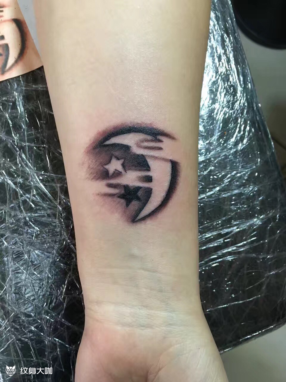 月亮_纹身图案手稿图片_张林的纹身作品集