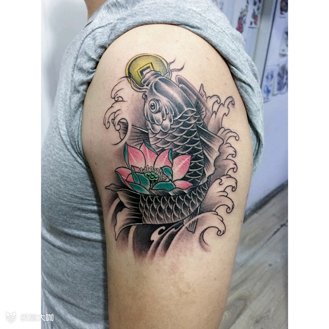 招财鲤鱼_纹身图案手稿图片_刘新兵的纹身作品集