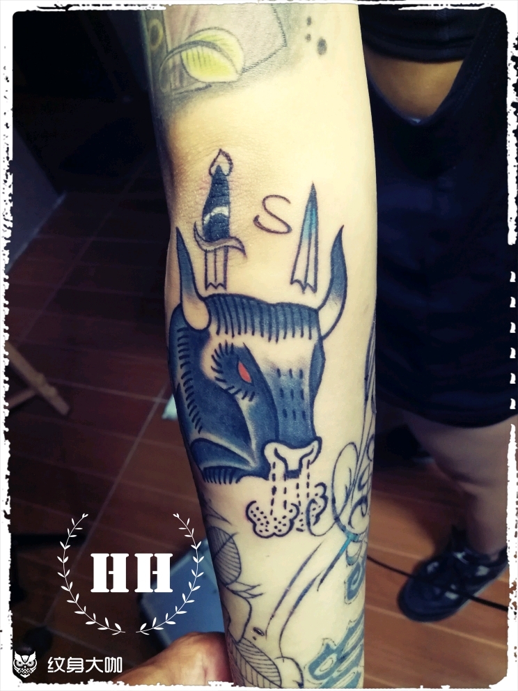 牛90_纹身图案手稿图片_煌的纹身作品集