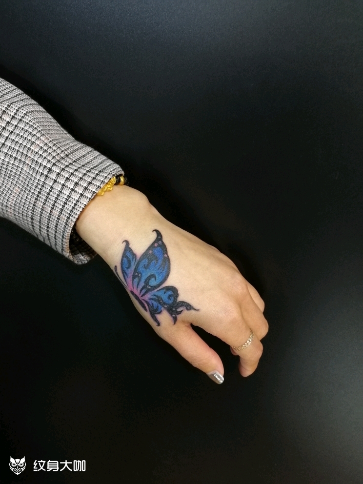 蝴蝶_纹身图案手稿图片_鹏的纹身作品集