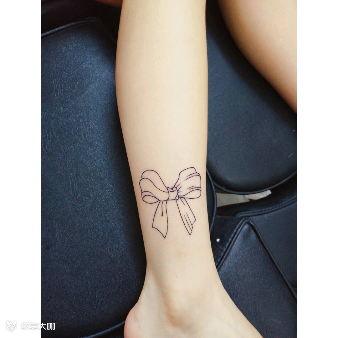 小蝴蝶结_纹身图案手稿图片_罗保的纹身作品集