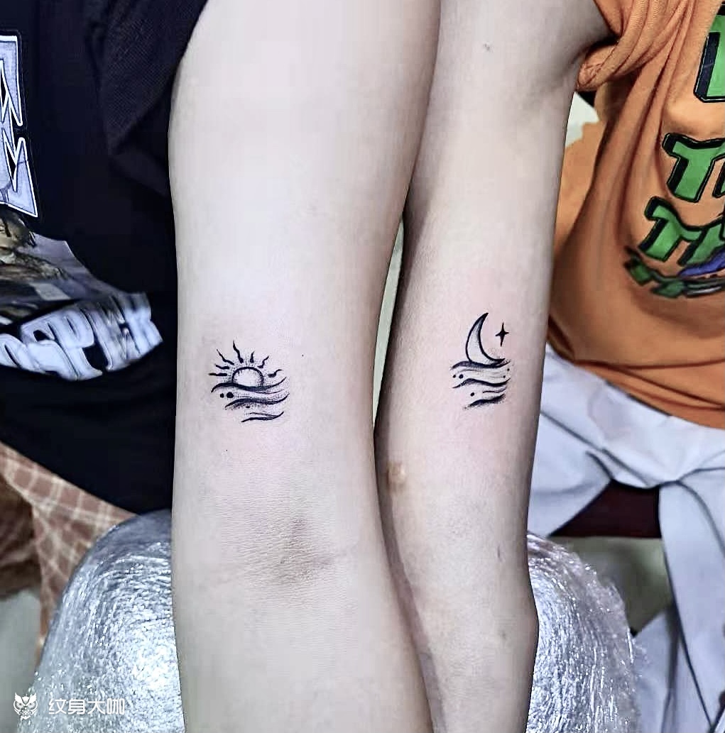 日月星辰_纹身图案手稿图片_徐文香的纹身作品集