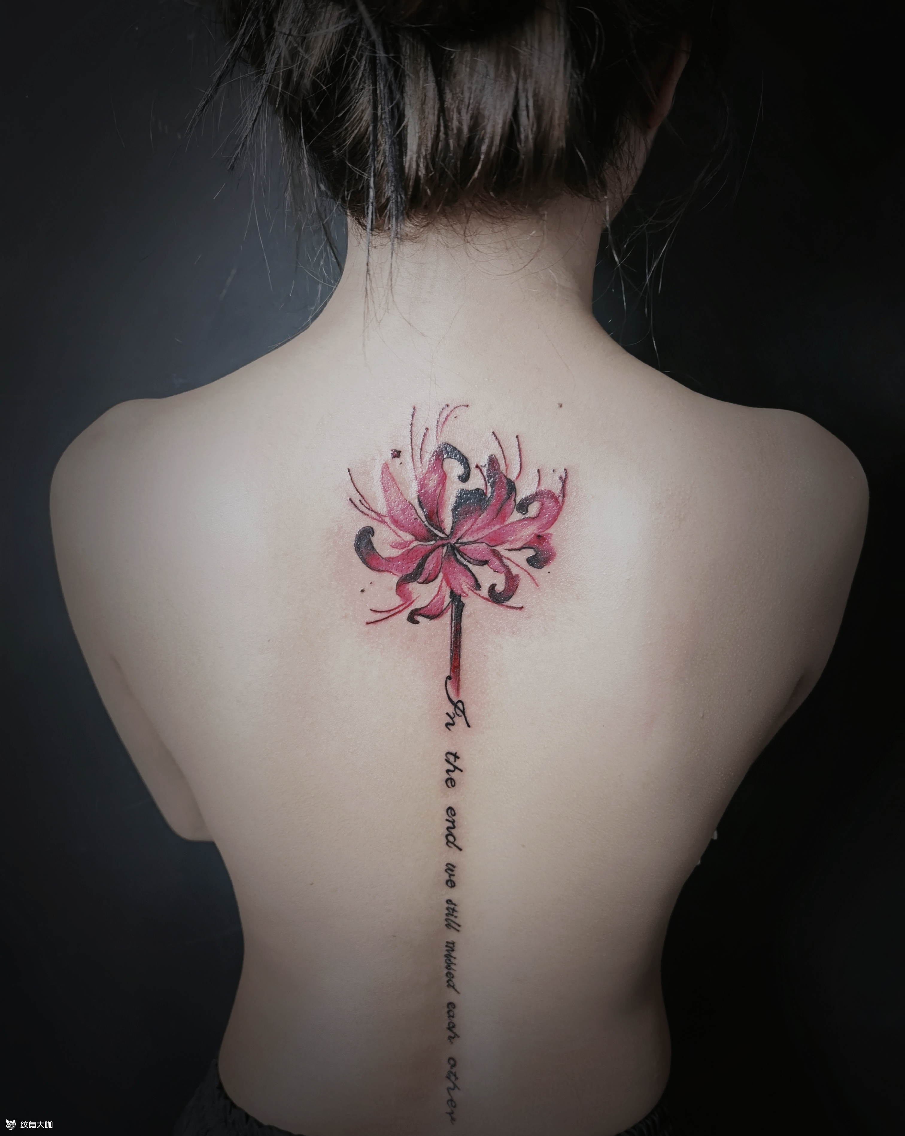 后背彼岸花_纹身图案手稿图片_小雨的纹身作品集