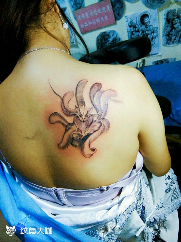 九尾狐_纹身图案手稿图片_喜鹊的纹身作品集