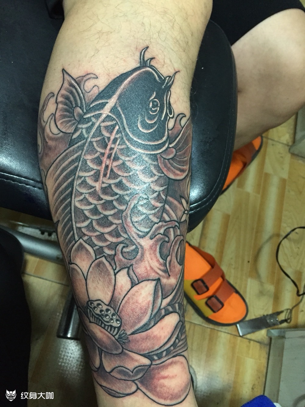 一条鱼_纹身图案手稿图片_刘宏明的纹身作品集