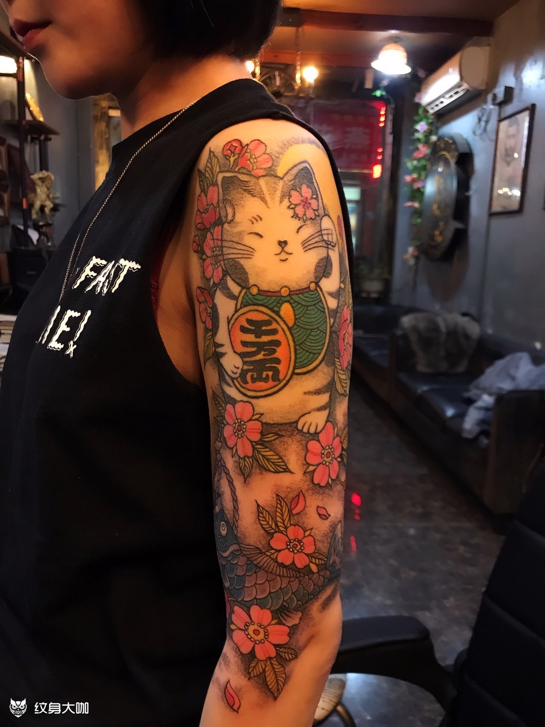 招财猫 鱼旗 千万两_纹身图案手稿图片_郑明辉的纹身作品集