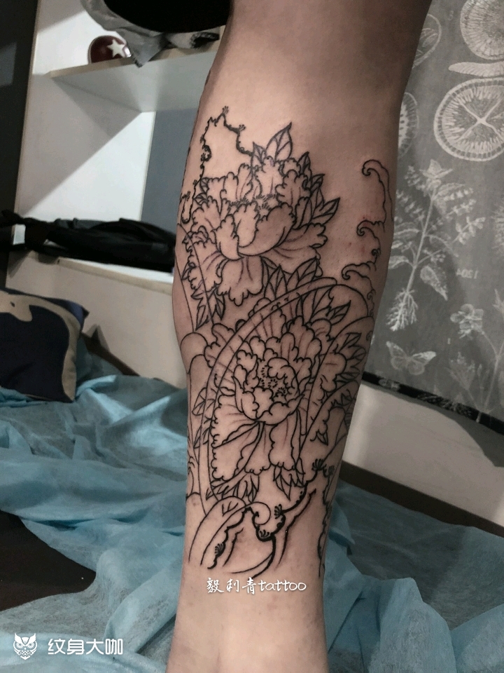 小花腿_纹身图案手稿图片_怪兽的纹身作品集