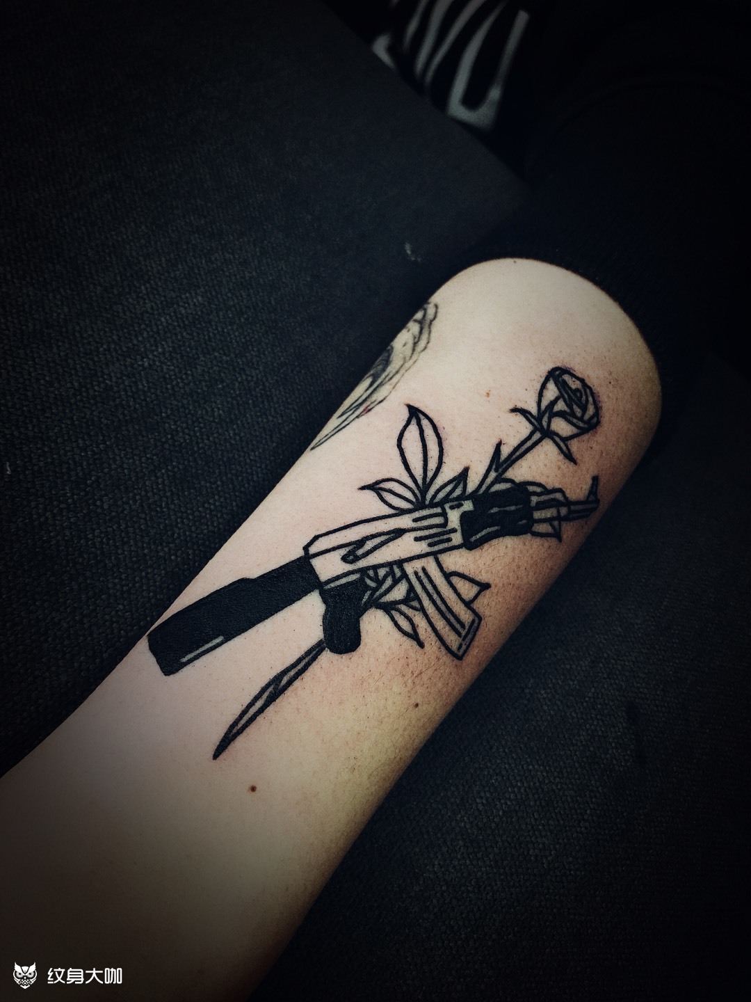 ak47 _纹身图案手稿图片_贪杯老唐酒后挑灯看贱的纹身作品集