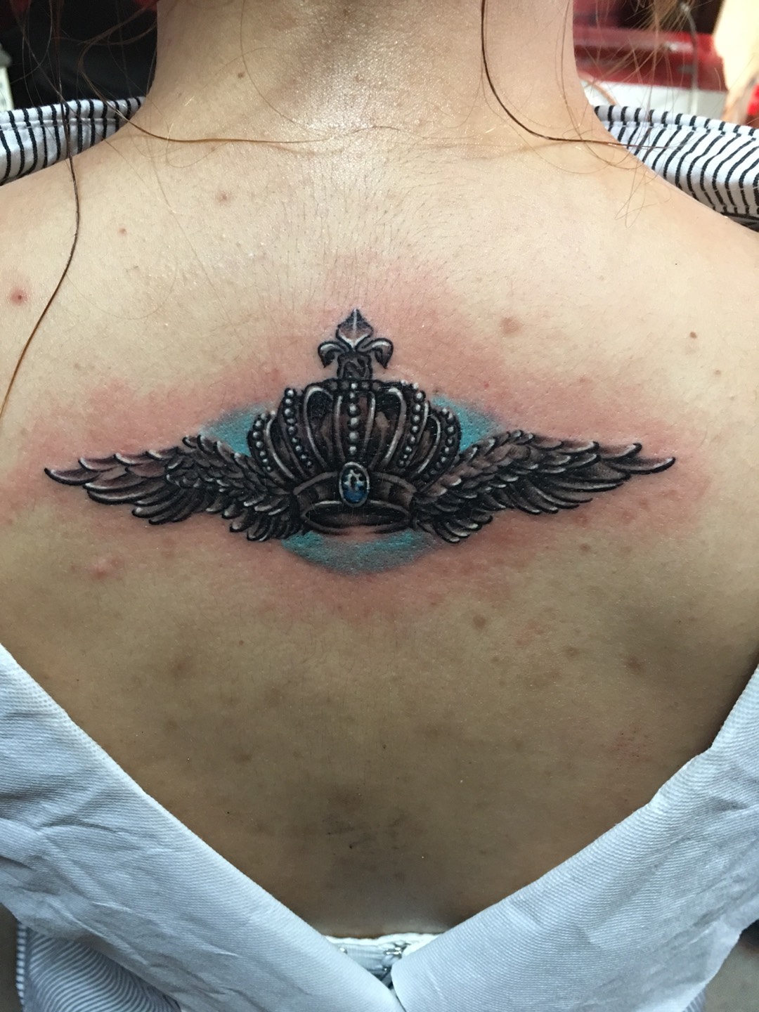 皇冠翅膀_纹身图案手稿图片_纹人的纹身作品集