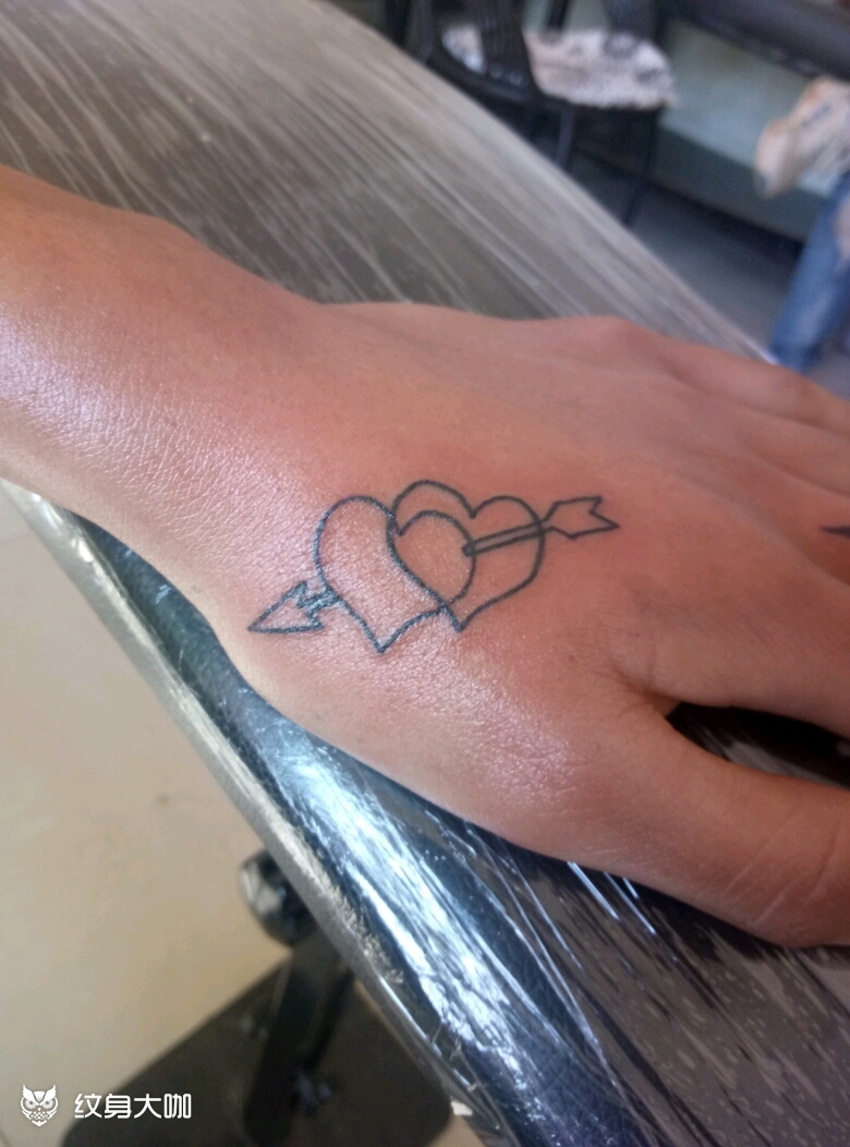 一箭穿心_纹身图案手稿图片_鹏纹艺画的纹身作品集