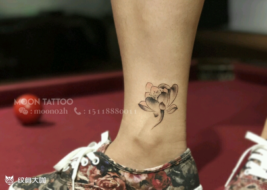 脚踝荷花_纹身图案手稿图片_小月的纹身作品集
