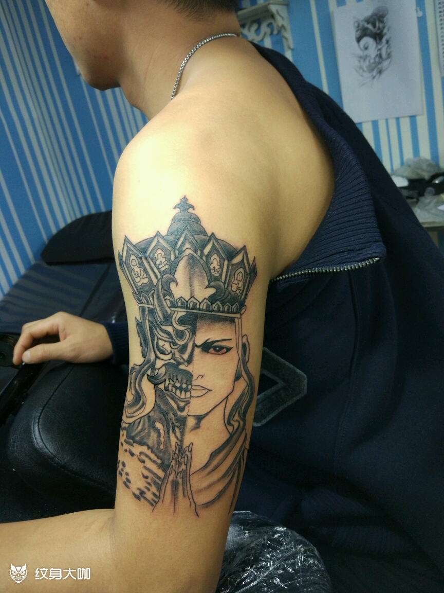 半佛半魔_纹身图案手稿图片_皇族tattoo的纹身作品集