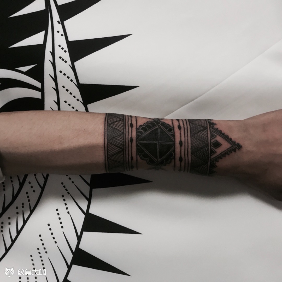 手环_纹身图案手稿图片_张淮的纹身作品集
