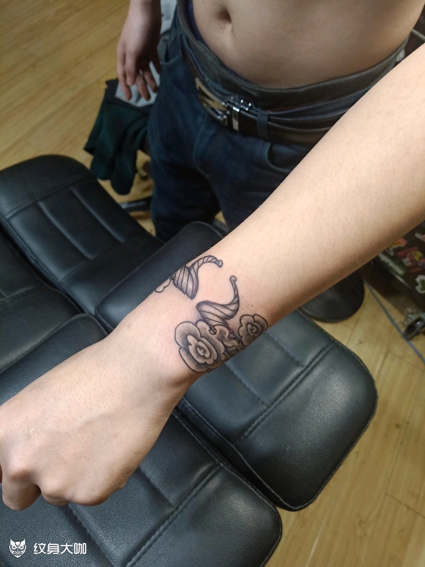 遮盖遮盖顾客的年少轻狂顾客_纹身吧社区 - 纹身大咖
