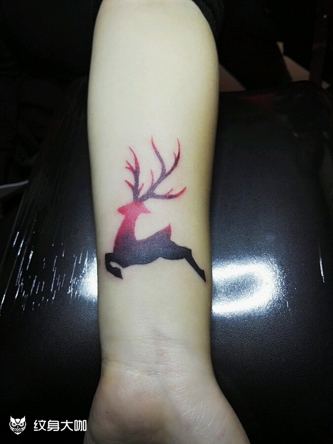 英文字母遮盖_纹身图案手稿图片_彭磊的纹身作品集