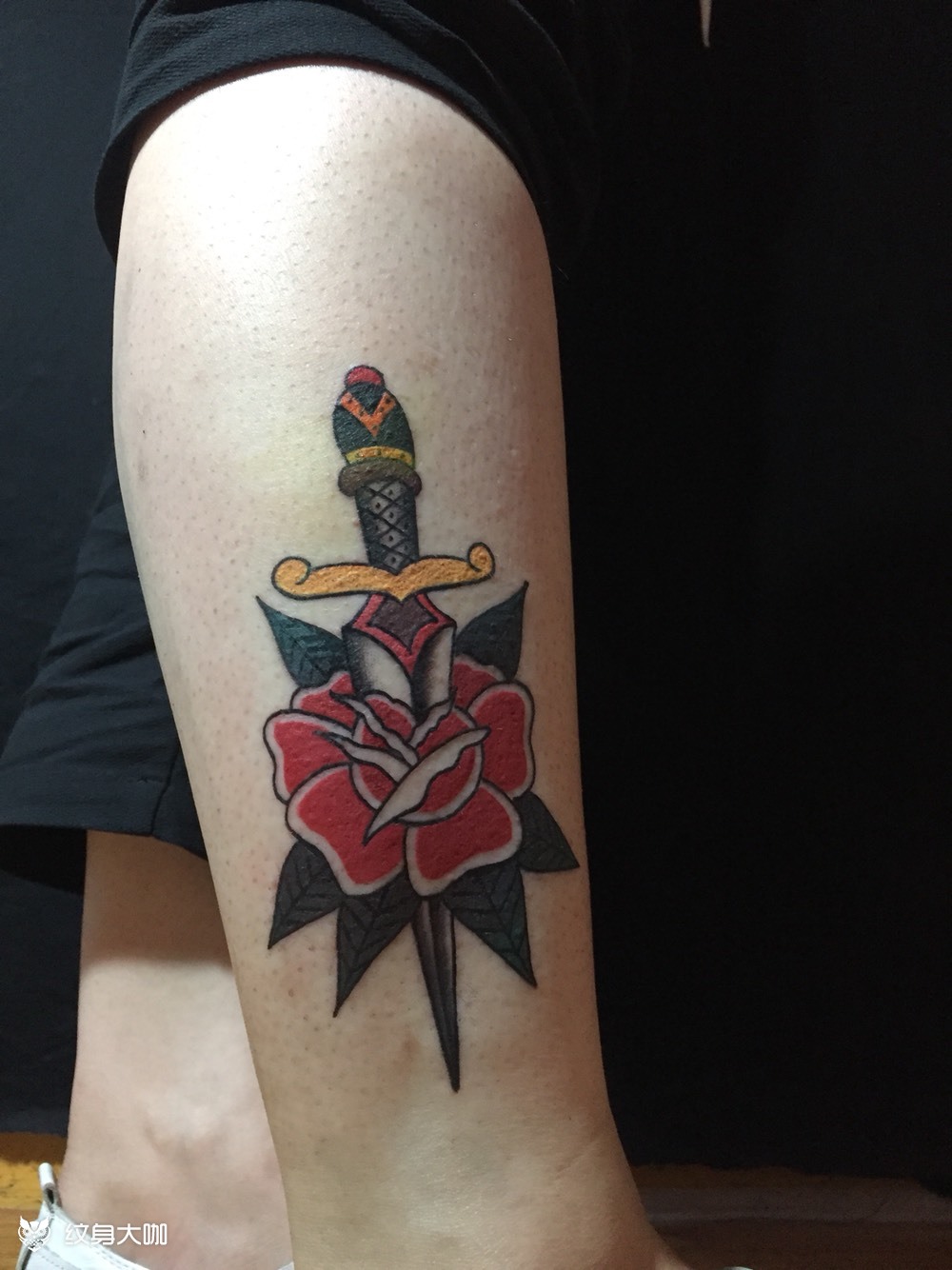 school匕首_纹身图案手稿图片_许建的纹身作品集