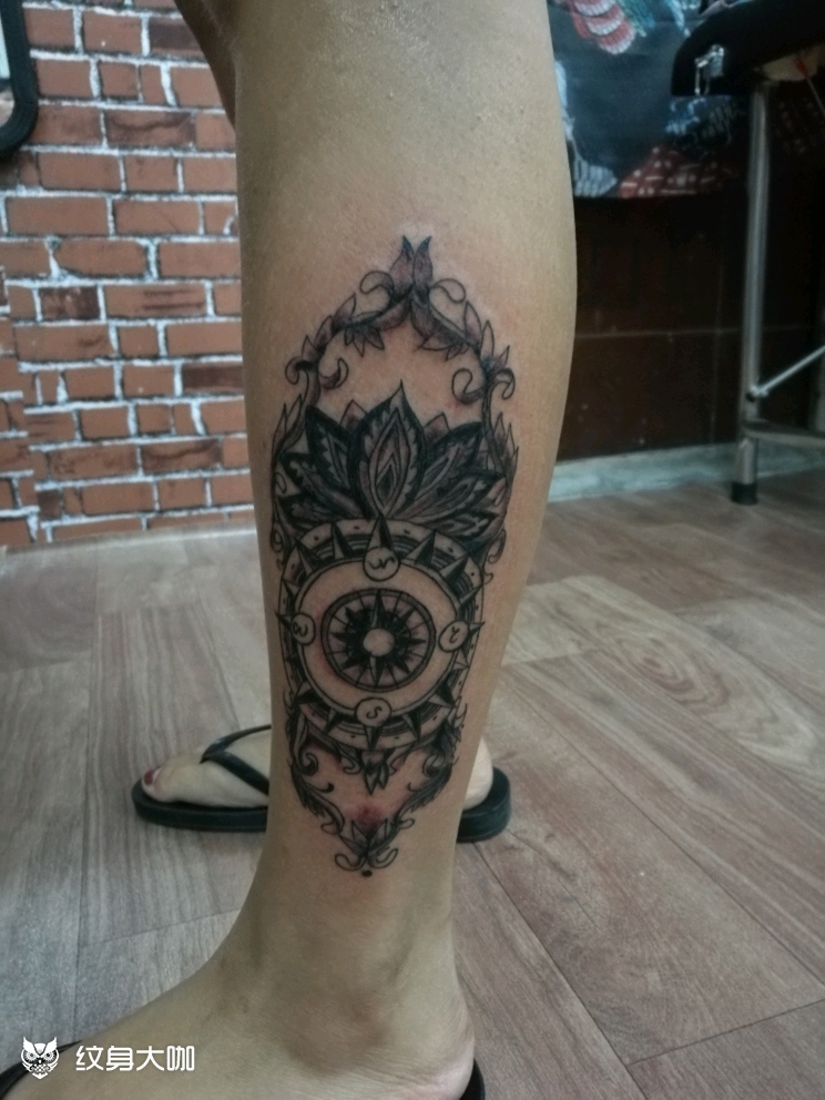 指南针_纹身图案手稿图片_八贰的纹身作品集