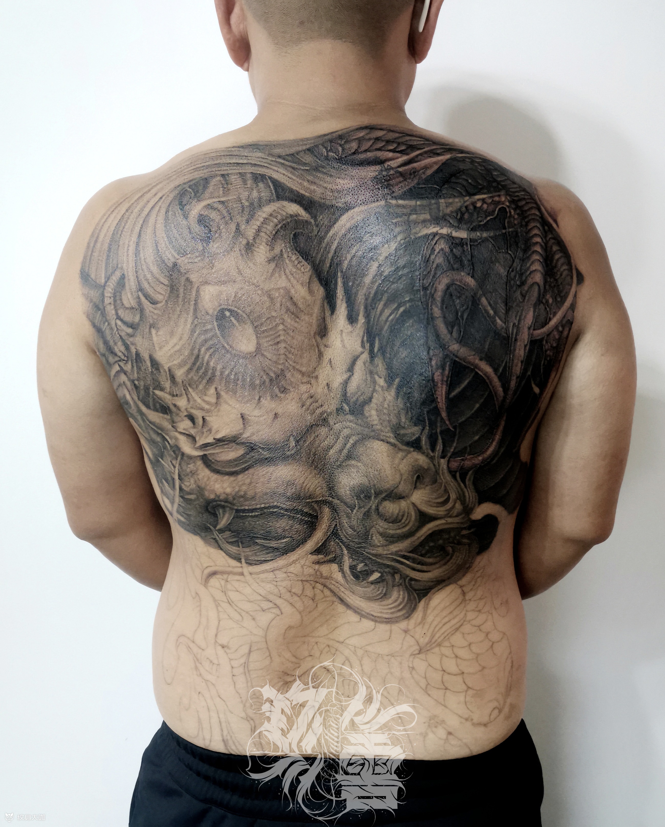 满背龙威耗时32th