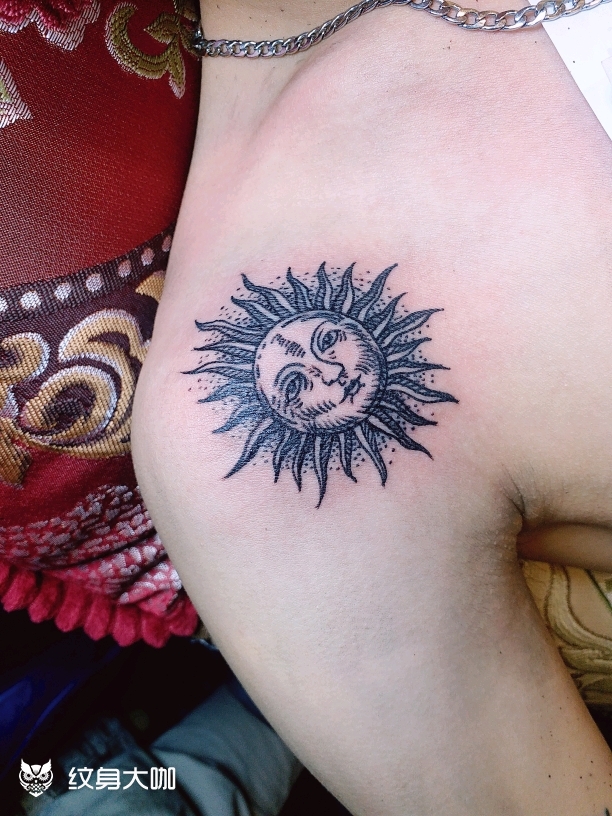 太阳_纹身图案手稿图片_德得的纹身作品集