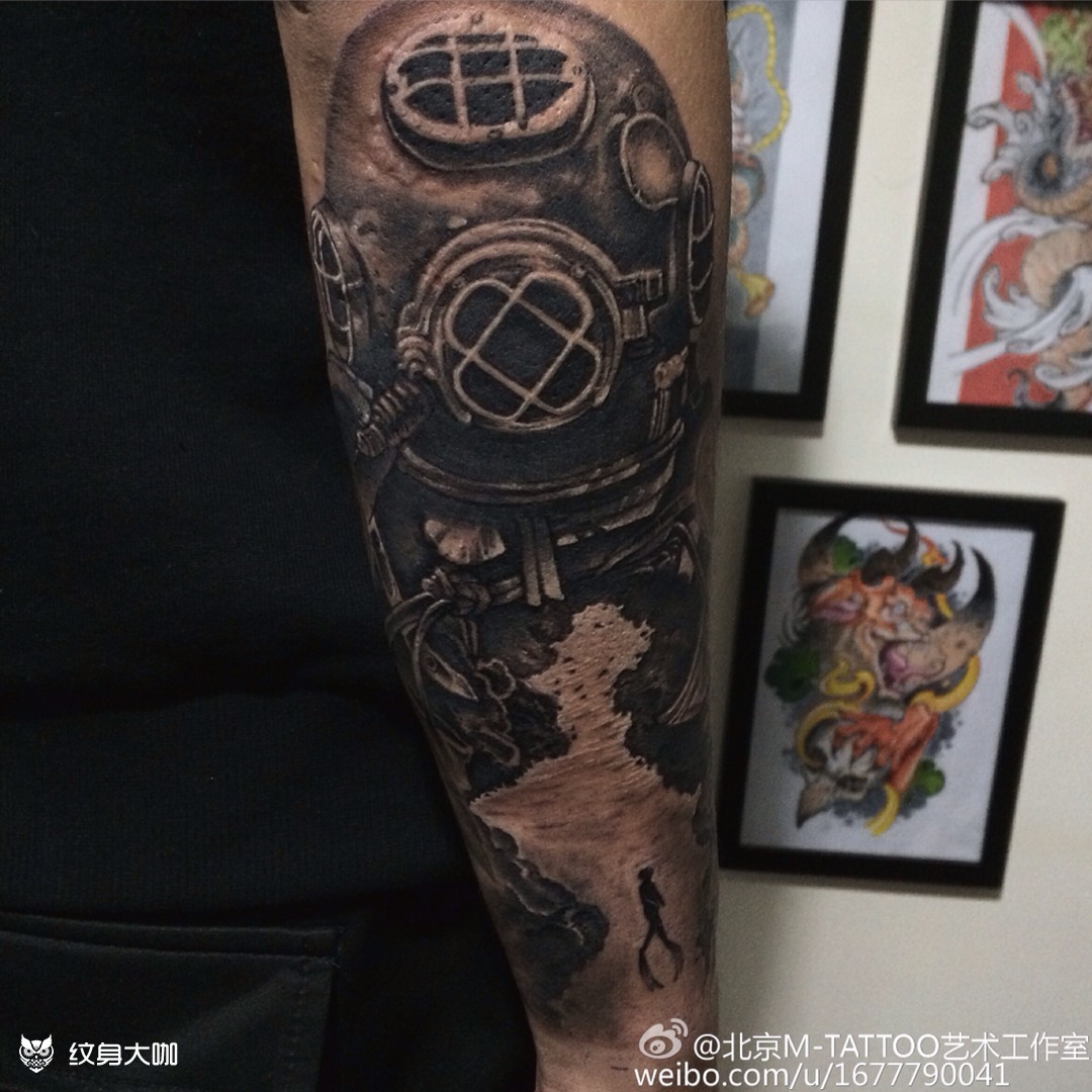 潜水员_纹身图案手稿图片_侯志浩的纹身作品集