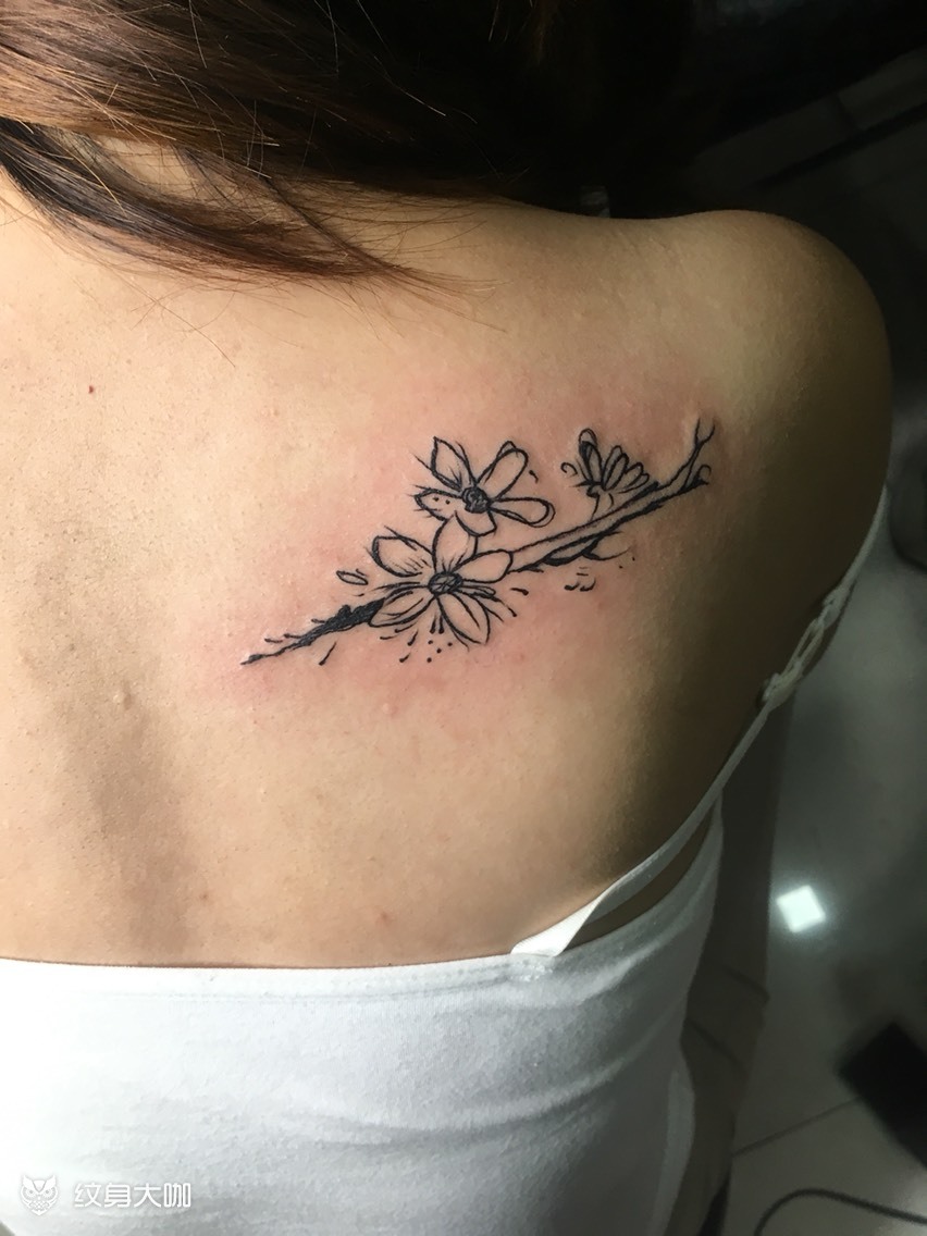 小桃花_纹身图案手稿图片_蒋金涛的纹身作品集