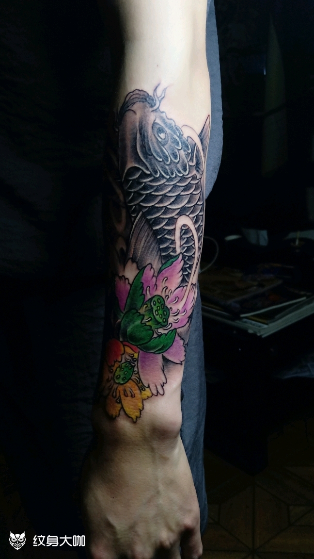 鲤鱼老传统_纹身图案手稿图片_何生的纹身作品集