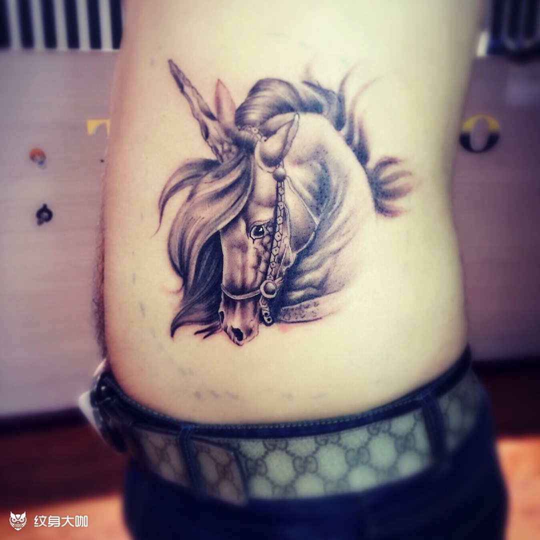 独角兽_纹身图案手稿图片_阿静的纹身作品集