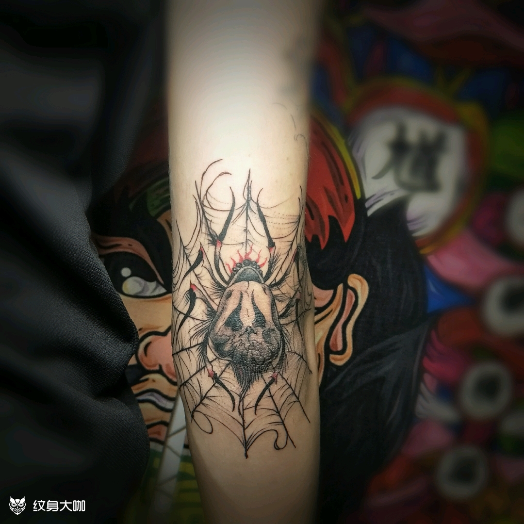 蜘蛛包手肘_纹身图案手稿图片_黄十三的纹身作品集