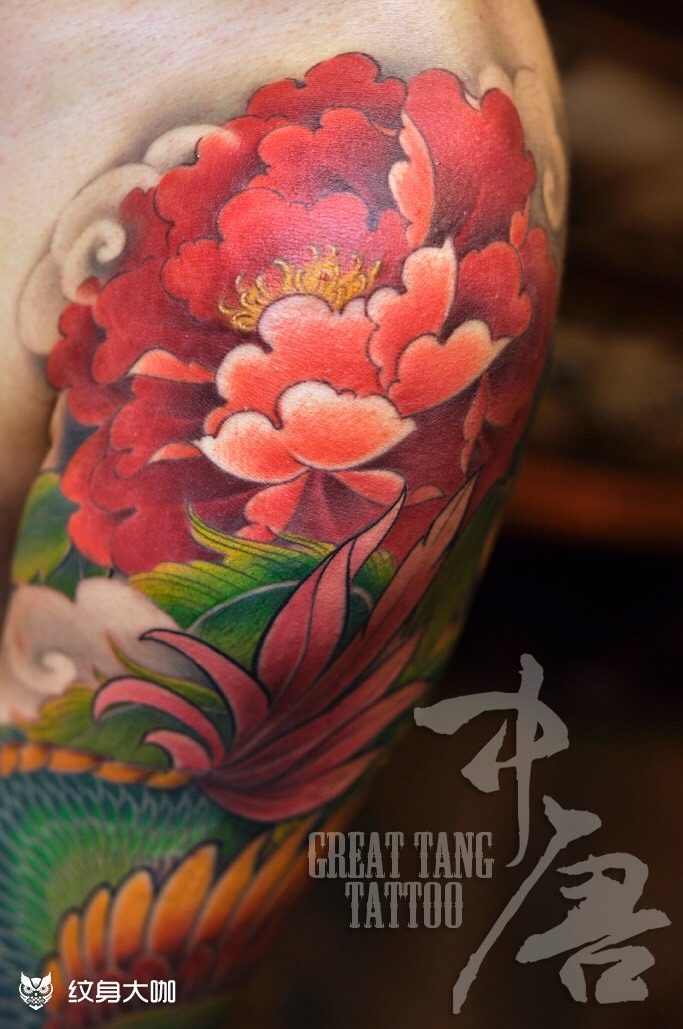 凤凰牡丹花臂花臂作品耗时25_纹身吧社区 - 纹身大咖