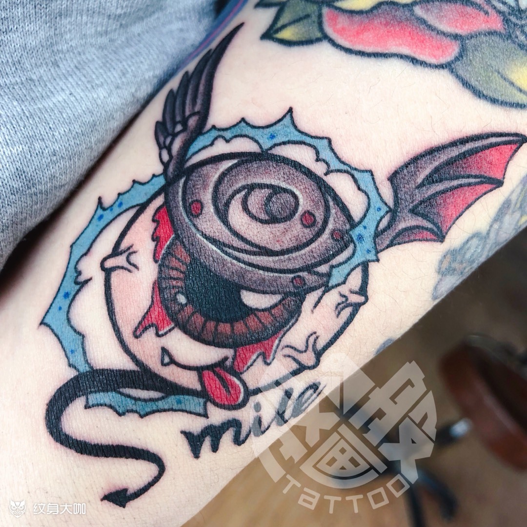 smile手术_纹身图案手稿图片_大泽的纹身作品集