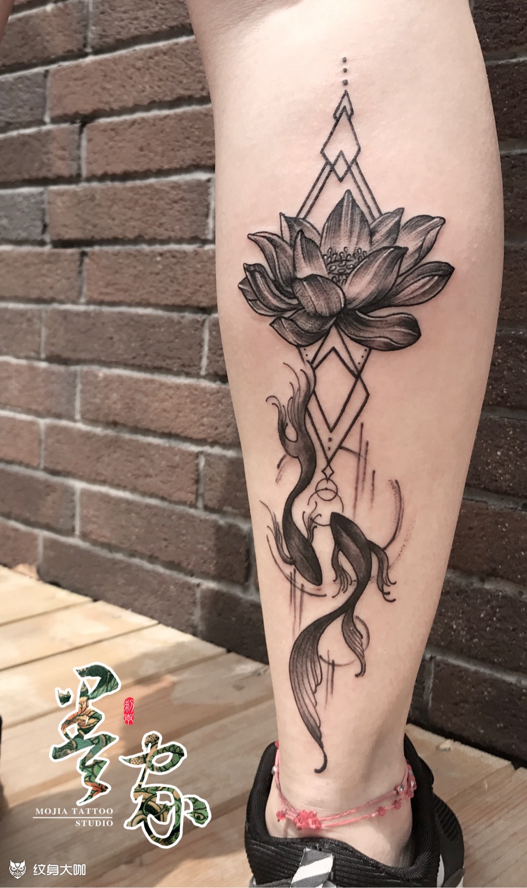 莲花双鱼_纹身图案手稿图片_阿娃的纹身作品集