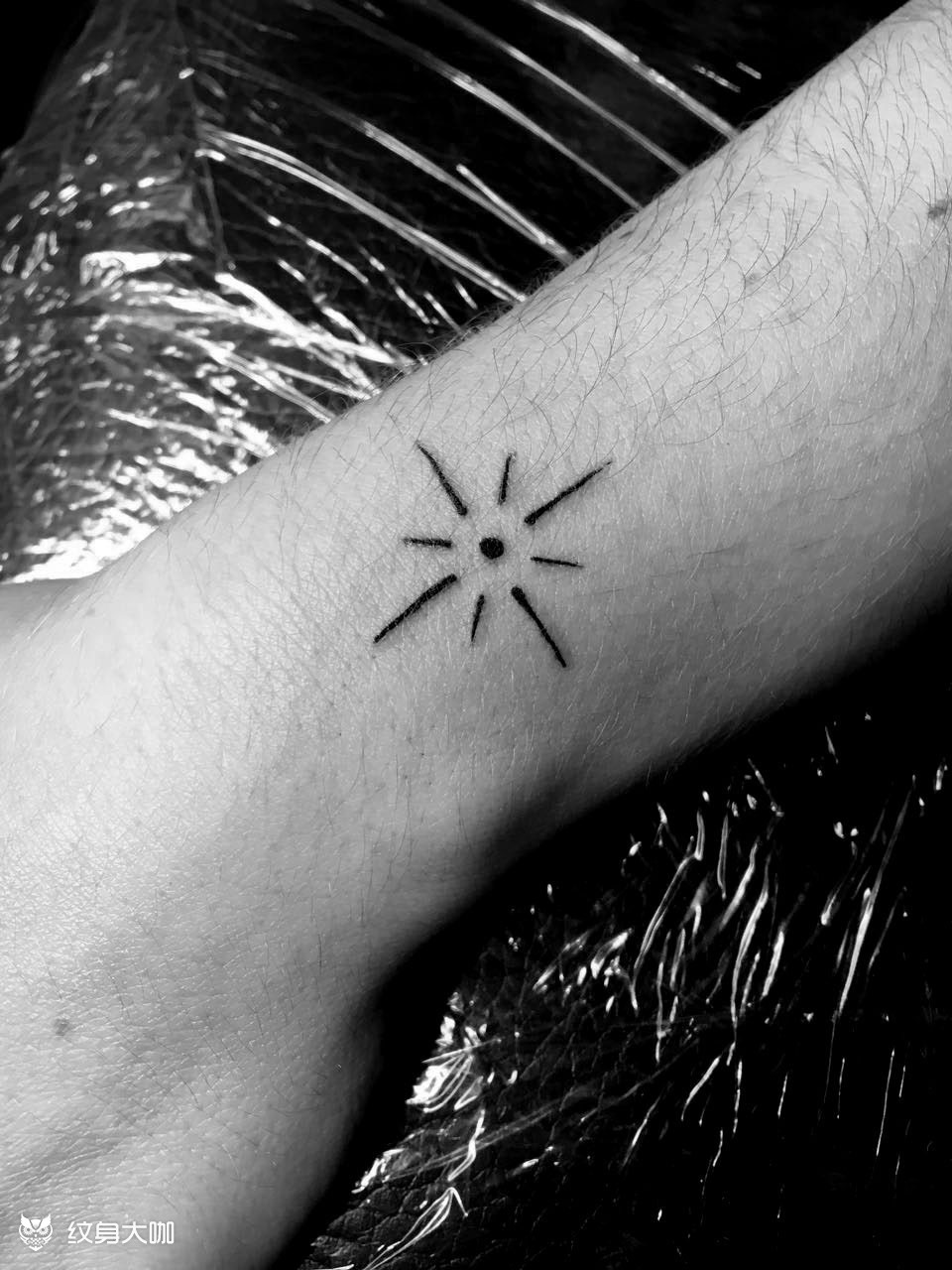 手腕小图_纹身图案手稿图片_廿一的纹身作品集