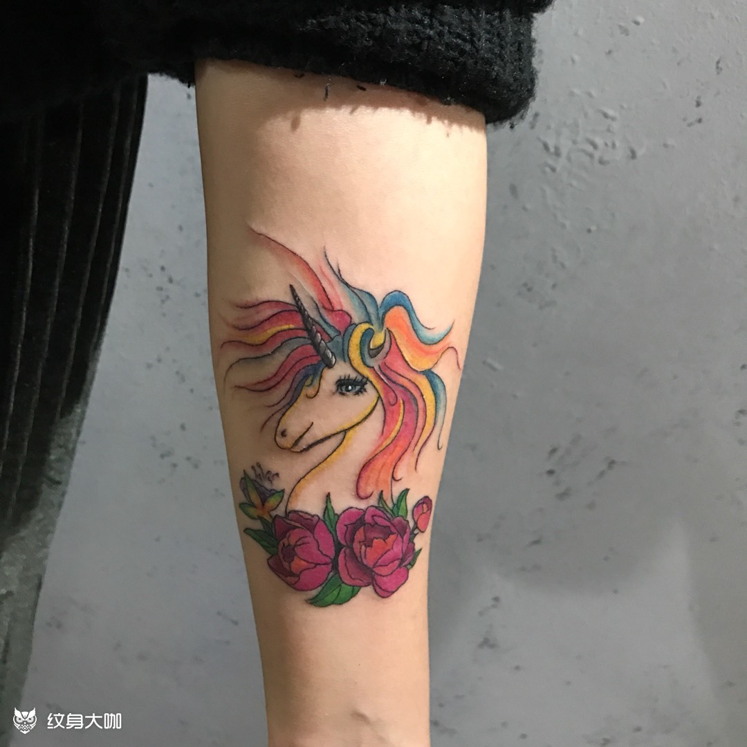 彩色独角兽_纹身图案手稿图片_玲子的纹身作品集
