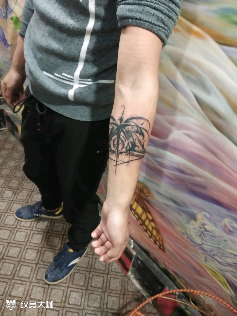 天秤座花体_纹身图案手稿图片_匠的纹身作品集