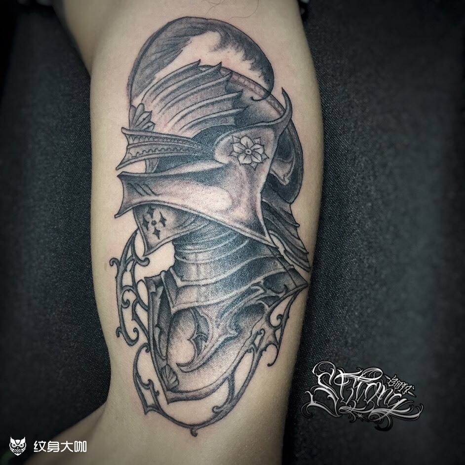 骑士先生_纹身图案手稿图片_96strong荣的纹身作品集