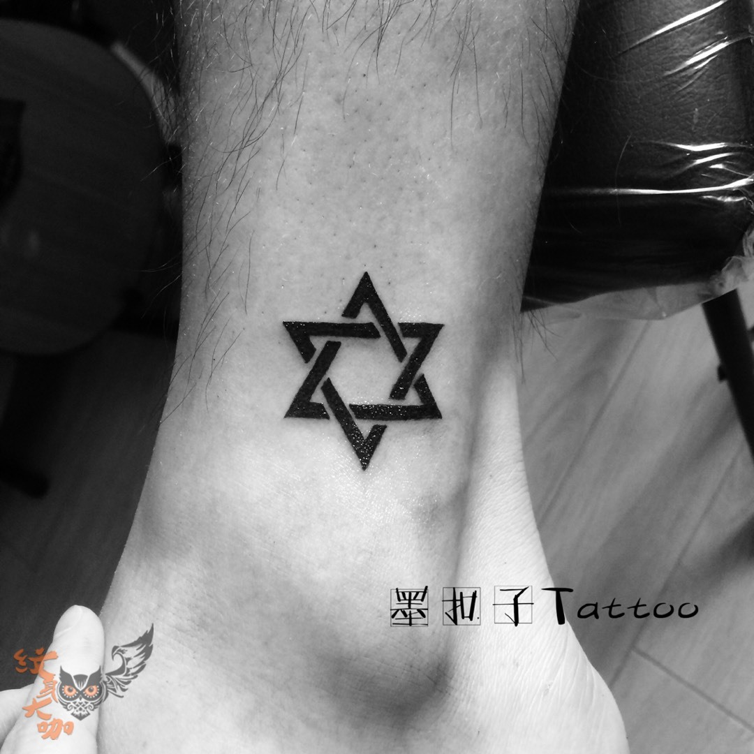 六芒星_纹身图案手稿图片_张诗媛的纹身作品集