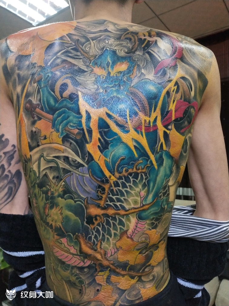 满背雷神承载者真是太瘦了