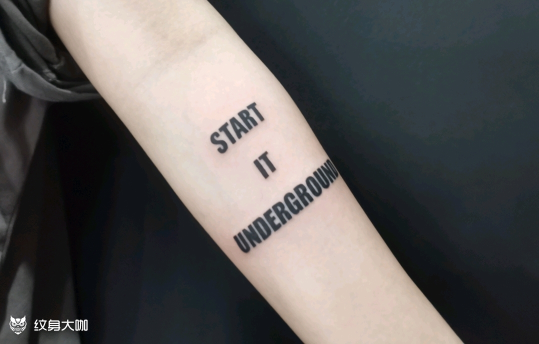 英文字母_纹身图案手稿图片_张珩的纹身作品集